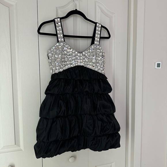 Mini dress - Picture 3 of 17